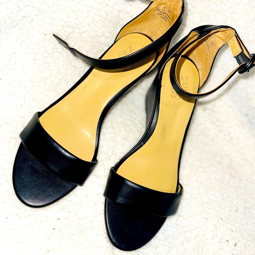 New Black Naturalize Sandals Size 7.5M